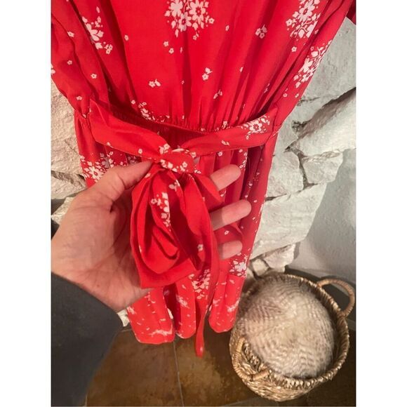 One Clothing Womens Red White Floral Print Wrap Dress Size Small - Picture 4 of 5